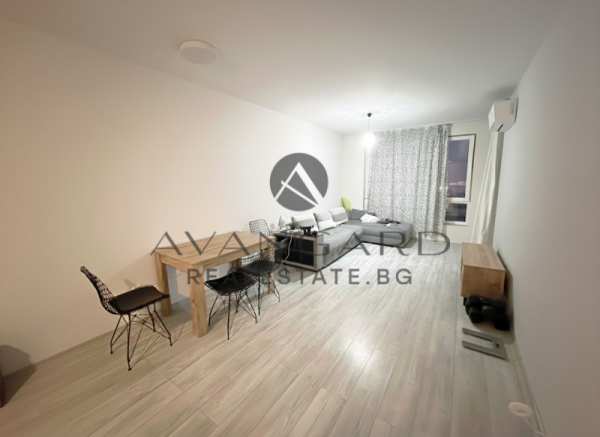 Продава 2-стаен, гр. пловдив, тракия