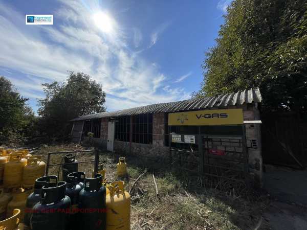 Продава склад, с. бараково, област кюстендил