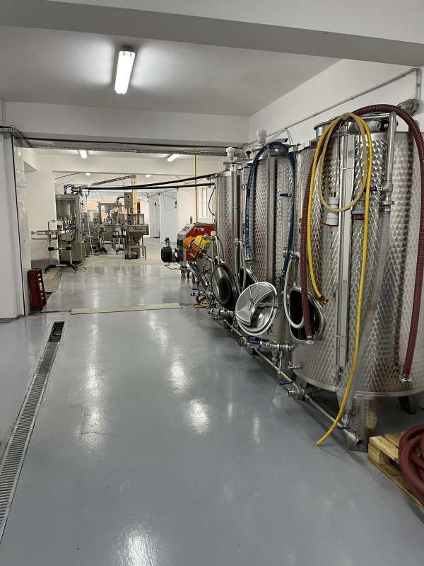 Продава пром. помещение, гр. дупница, област кюстендил