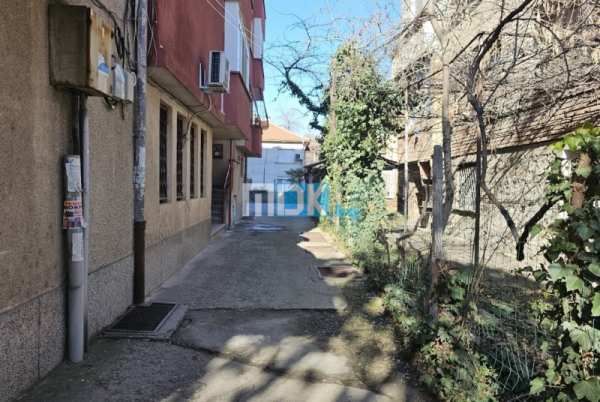 Продава гараж, паркомясто, гр. пловдив, кючук париж