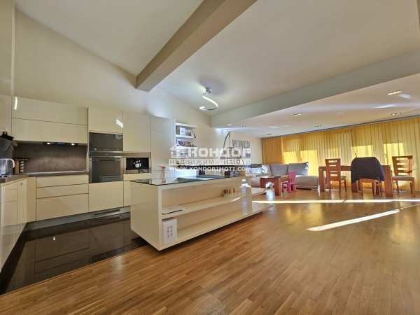 Продава 3-стаен, гр. пловдив, кършияка