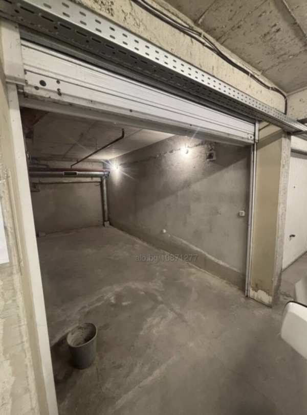 Продава гараж, паркомясто, гр. пловдив, христо смирненски