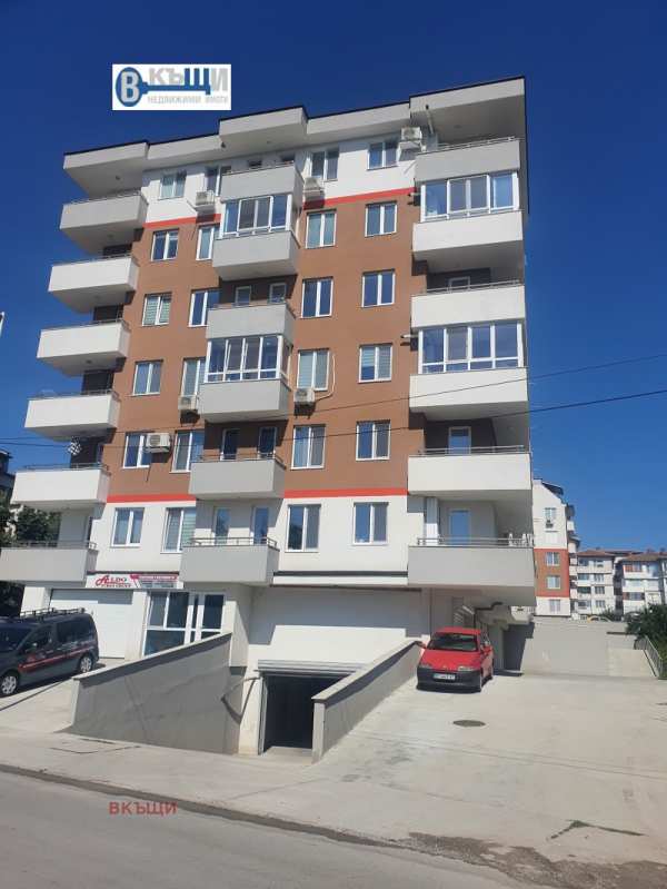 Продава  гараж, паркомясто град Велико Търново, Картала
      27 кв.м