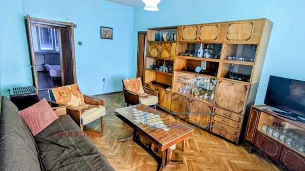 Продава 3-стаен, гр. велико търново, център