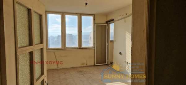 Продава 3-стаен, гр. велико търново, колю фичето