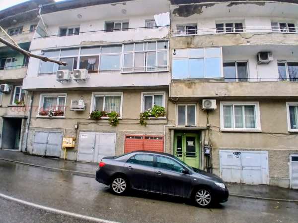 Продава 4-стаен, гр. шумен, пазара