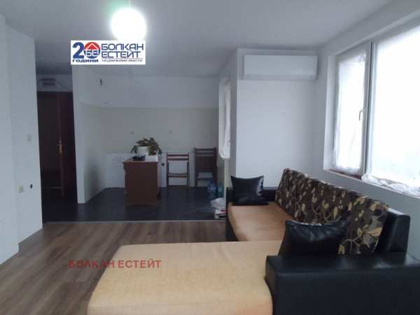 Продава 2-стаен, гр. велико търново, център