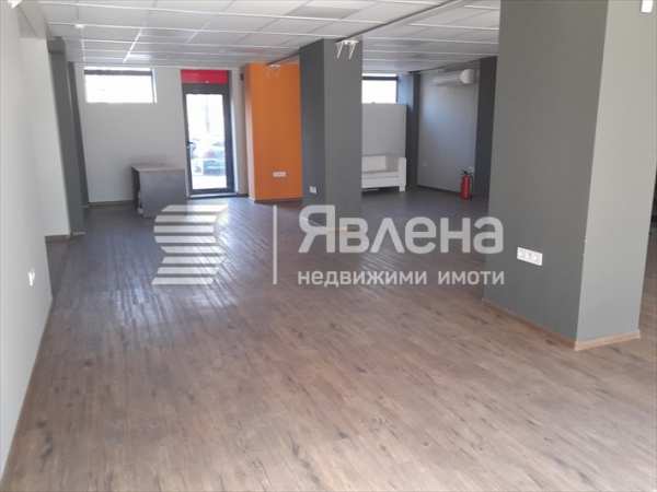 Продава  офис град Пловдив, Христо Смирненски
      220 кв.м