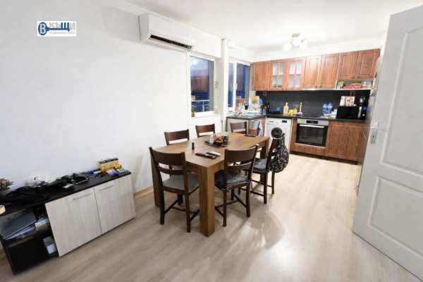 Продава 3-стаен, гр. велико търново, център