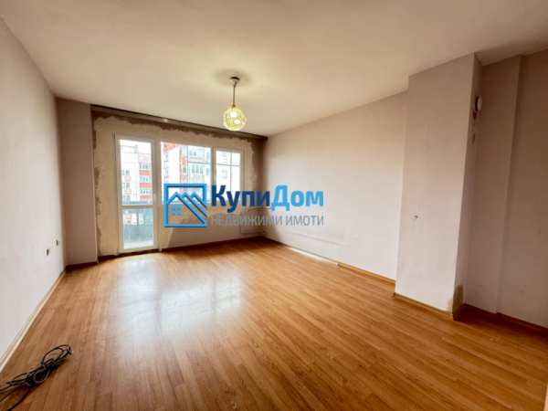 Продава 3-стаен, гр. шумен, математическа гимназия