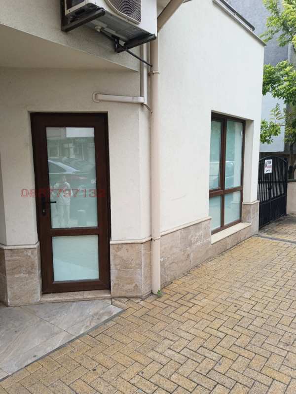 Продава бизнес имот, гр. бургас, лазур