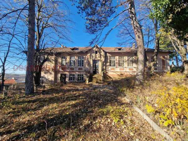 Продава бизнес имот, с. долец, област търговище