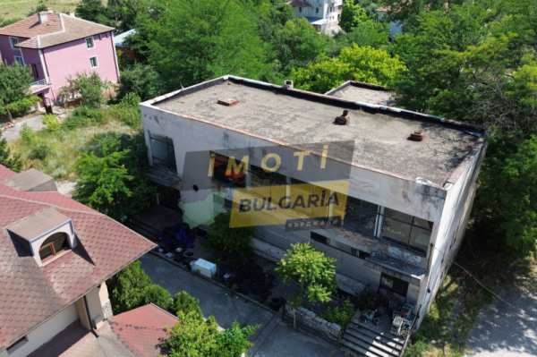 Продава бизнес имот, с. перперек, област кърджали