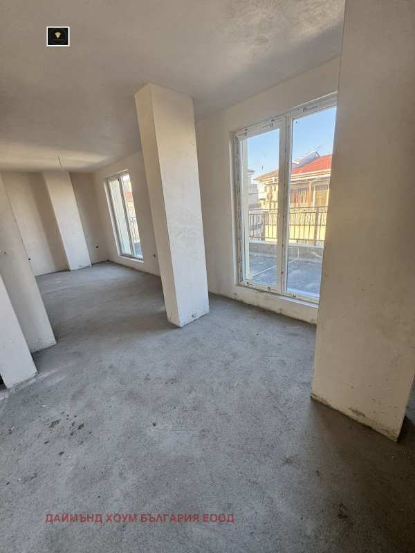 Продава 2-стаен, гр. пловдив, кючук париж