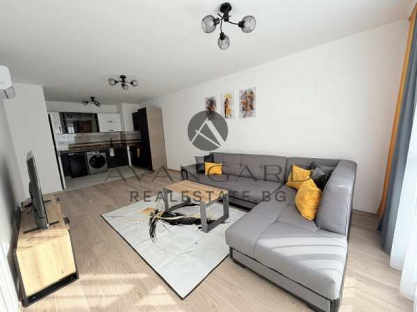 Продава 2-стаен, гр. пловдив, кючук париж