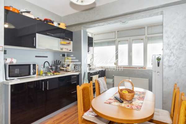 Продава 2-стаен, гр. шумен, добруджански