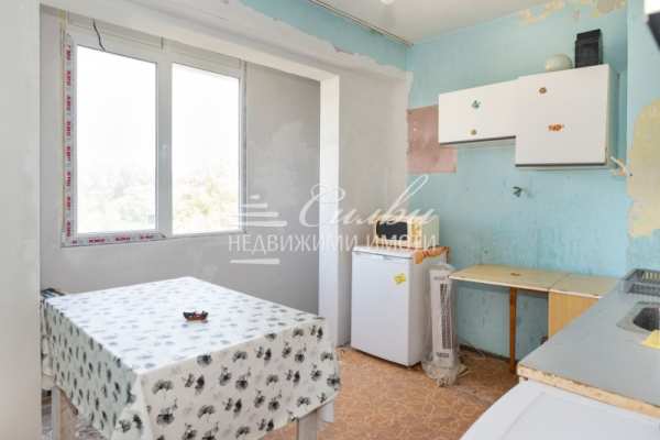 Продава 3-стаен, гр. шумен, тракия