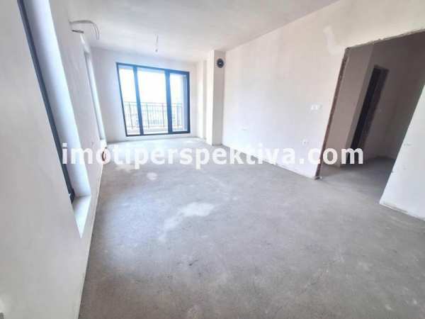 Продава 2-стаен, гр. пловдив, тракия