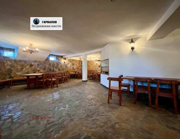 Продава бизнес имот, гр. русе, чародейка - юг