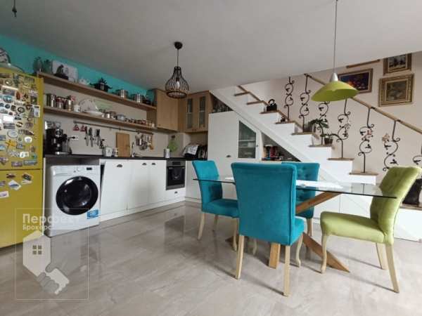 Продава 3-стаен, гр. велико търново, колю фичето