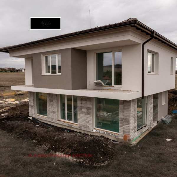 Продава къща, с. хераково, област софия област