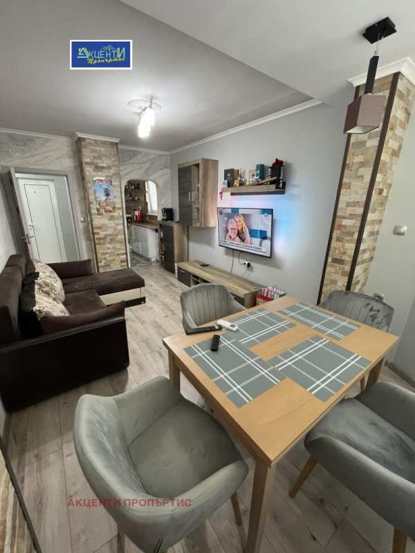 Продава 3-стаен, гр. велико търново, колю фичето