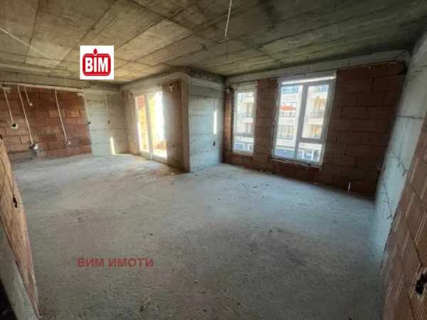 Продава 3-стаен, гр. пловдив, център