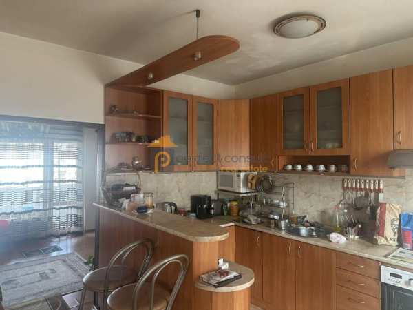 Продава 3-стаен, гр. пловдив, тракия