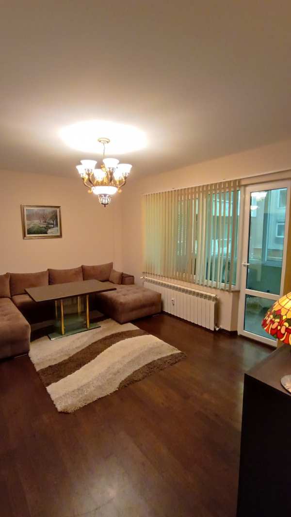 Продава 4-стаен, гр. пловдив, тракия