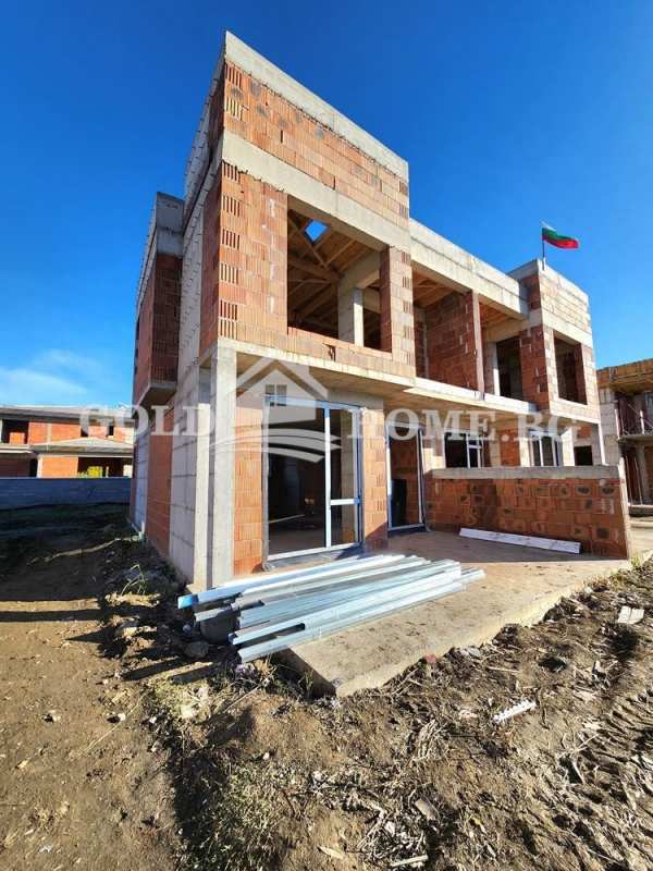 Продава къща, гр. пловдив, остромила