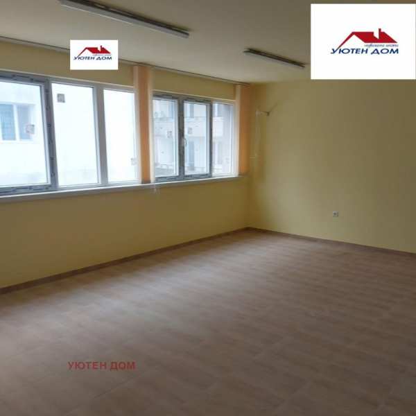 Продава офис, гр. шумен, център