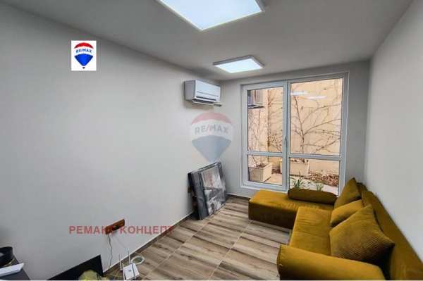 Дава под наем офис, гр. шумен, център