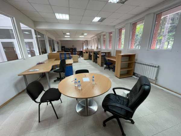 Дава под наем офис, гр. шумен, тракия