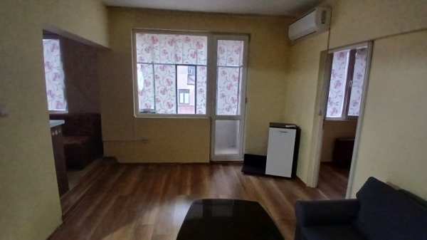 Дава под наем 2-стаен, гр. стара загора, център