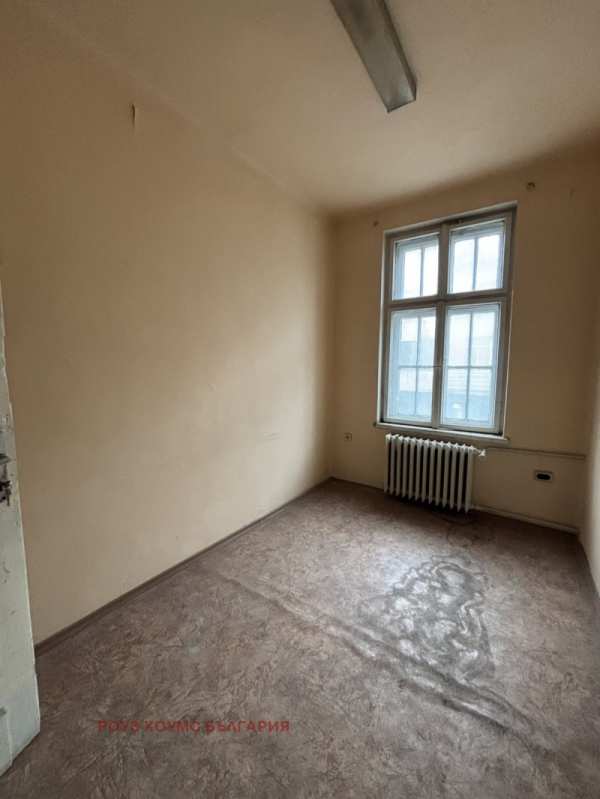 Дава под наем офис, гр. пловдив, кършияка