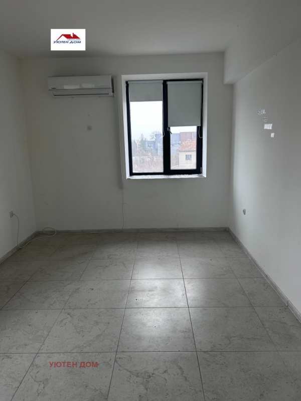 Дава под наем офис, гр. шумен, тракия