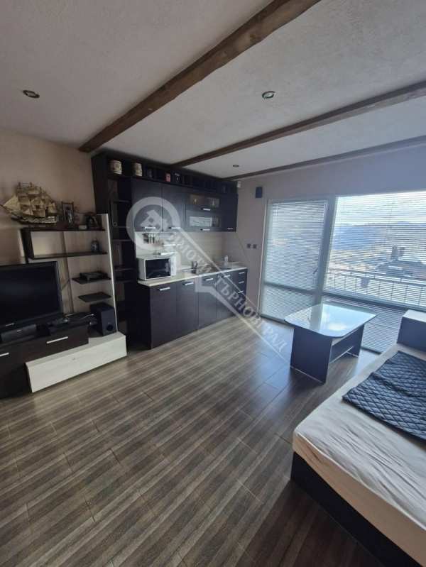 Дава под наем 1-стаен, гр. велико търново, акация