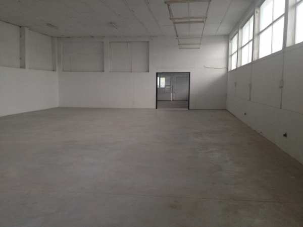 Дава под наем склад, гр. софия, враждебна