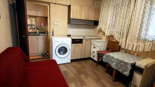 Дава под наем  1-стаен град Велико Търново, Бузлуджа
      20 кв.м