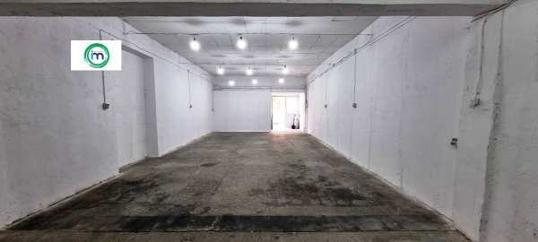 Дава под наем склад, гр. пазарджик, промишлена зона