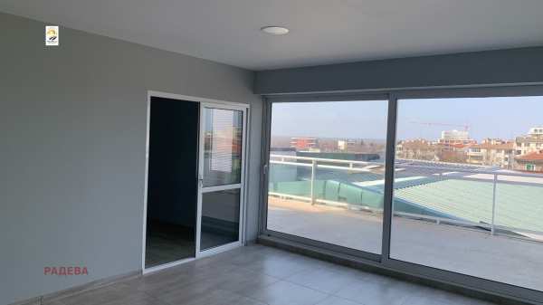 Дава под наем офис, гр. русе, център