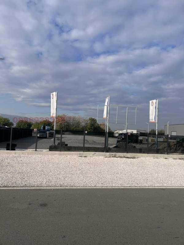 Дава под наем място, гр. пловдив, асеновградско шосе