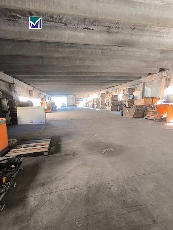 Дава под наем склад, гр. враца, промишлена зона