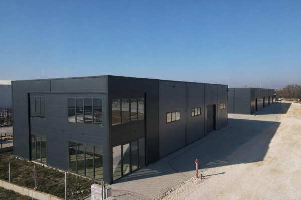 Дава под наем пром. помещение, гр. пловдив, южен