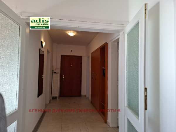 Дава под наем офис, гр. софия, изток