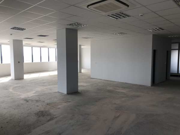 Дава под наем офис, гр. пловдив, съдийски