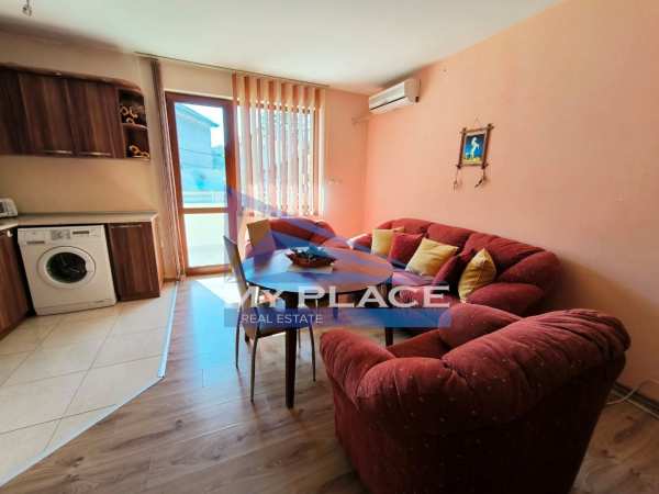 Дава под наем 2-стаен, гр. шумен, център