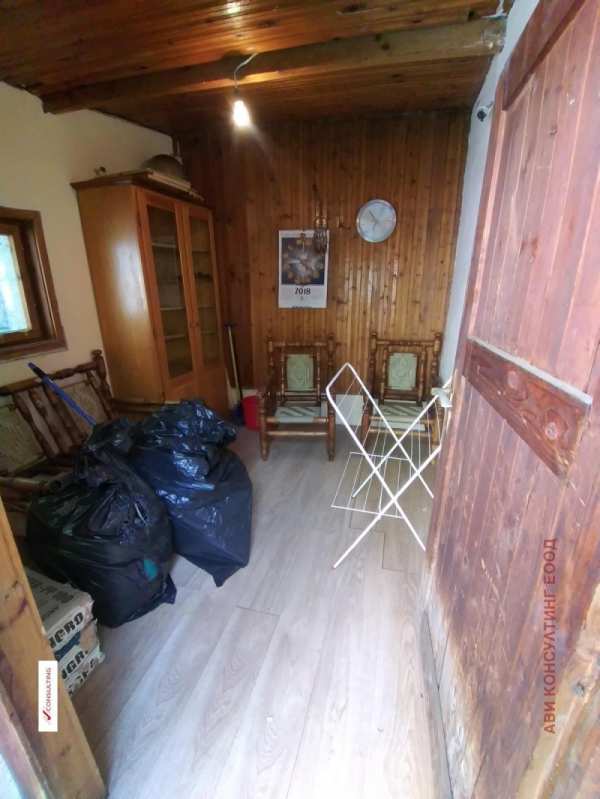 Дава под наем склад, гр. софия, яворов