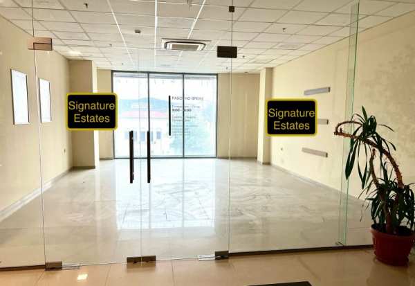 Дава под наем офис, гр. велико търново, център