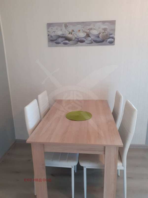 Дава под наем 2-стаен, гр. пловдив, кючук париж